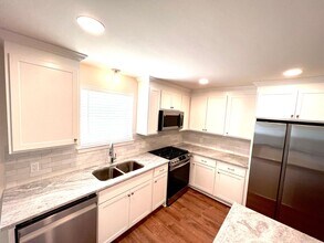 4336 S Maiden Dr in Baton Rouge, LA - Building Photo - Building Photo