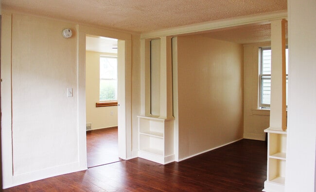 property at 16 Rose St