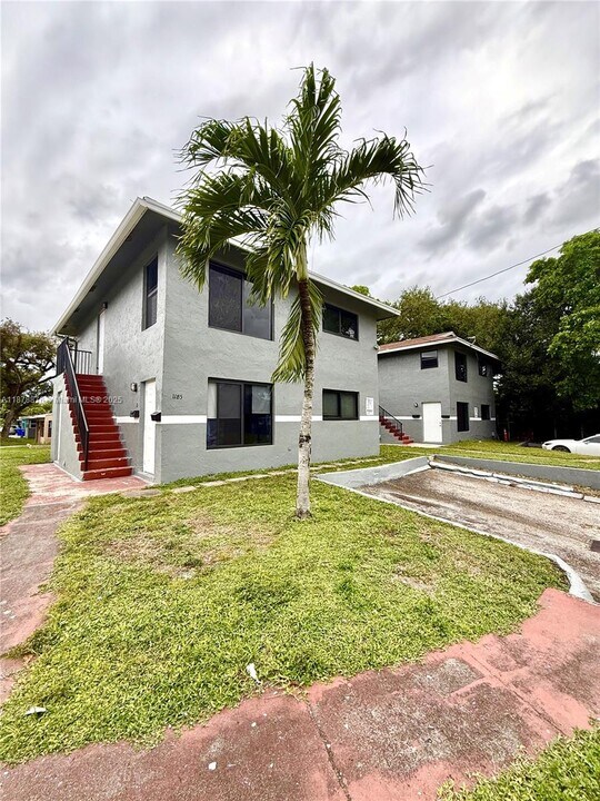 1175 SW 16th Ave in Fort Lauderdale, FL - Building Photo