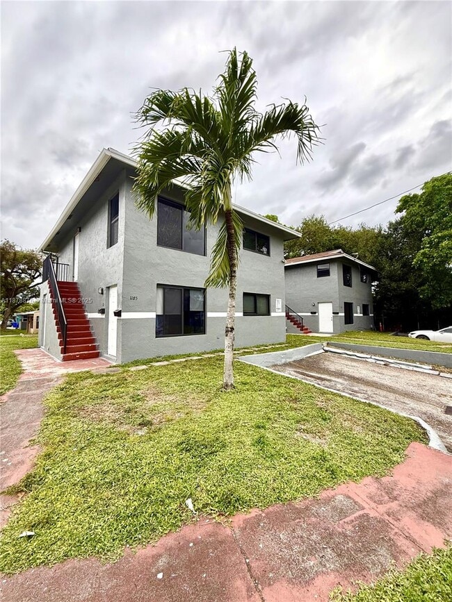 property at 1175 SW 16th Ave