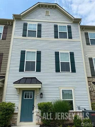 property at 502 Bayshore Dr
