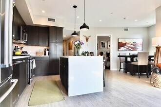 120 Savin Hill Ave in Boston, MA - Building Photo - Building Photo