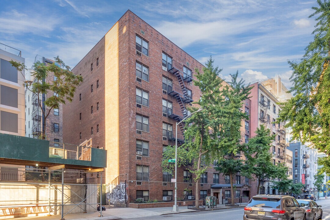 The Gotham House in New York, NY - Building Photo