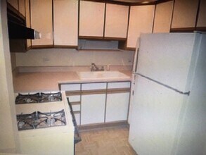 7234 W North Ave-Unit -607 in Elmwood Park, IL - Building Photo - Building Photo