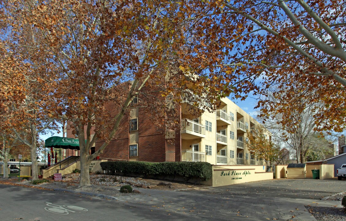 Park Place in Albuquerque, NM - Building Photo