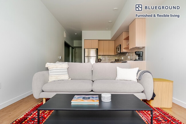 8709 161st Avenue Northeast in Redmond, WA - Building Photo - Building Photo