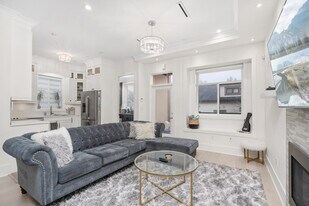 288 Masumi Mitsui Greenway, Unit SI ID1464953P in Vancouver, BC - Building Photo