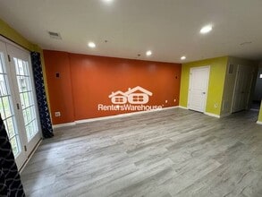 7414 Wild Honey Way in Elkridge, MD - Building Photo - Building Photo