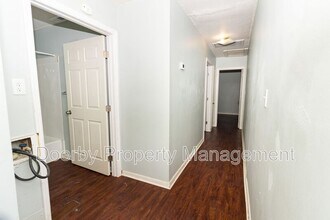 1102 N Hawthorne St in Chattanooga, TN - Building Photo - Building Photo