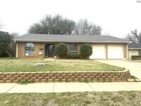 3510 University Ave in Wichita Falls, TX - Building Photo
