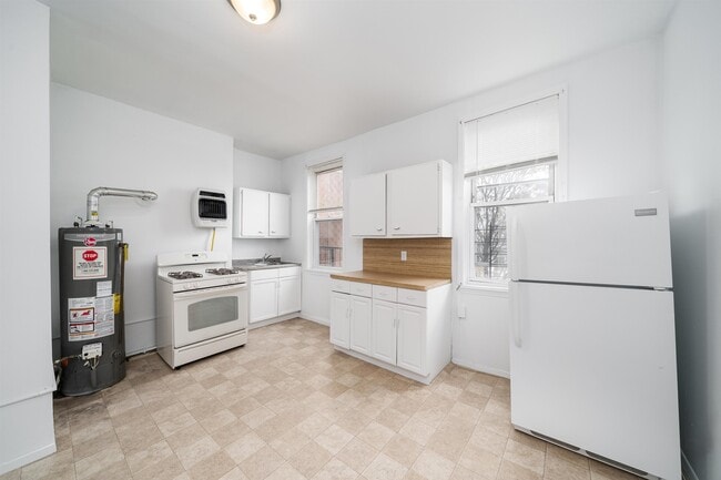 434 Central Ave in Jersey City, NJ - Building Photo - Building Photo
