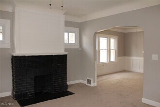 463 E 148th St in Cleveland, OH - Building Photo - Building Photo