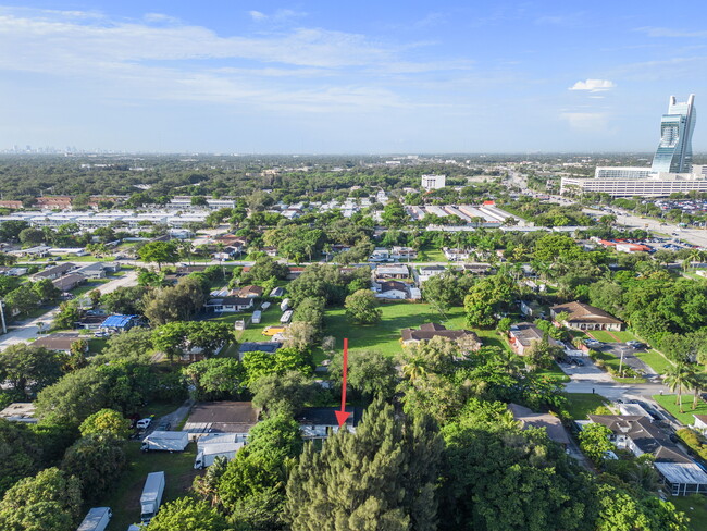 4381 SW 51st St in Fort Lauderdale, FL - Building Photo - Building Photo