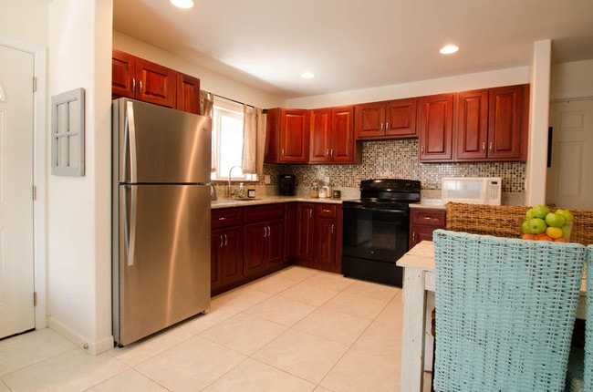 1625 Frog Ln, Unit #C in Honolulu, HI - Building Photo - Building Photo