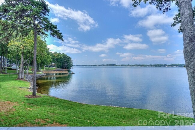 property at 368 Northwest Dr