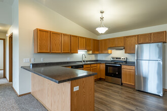 Bluff Ridge Apartments in Whitewater, WI - Building Photo - Interior Photo