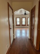 6140 N Mozart St, Unit 3 in Chicago, IL - Foto de edificio - Building Photo