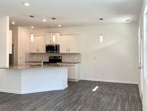 4966 Hillstone Dr in Gainesville, GA - Building Photo - Building Photo