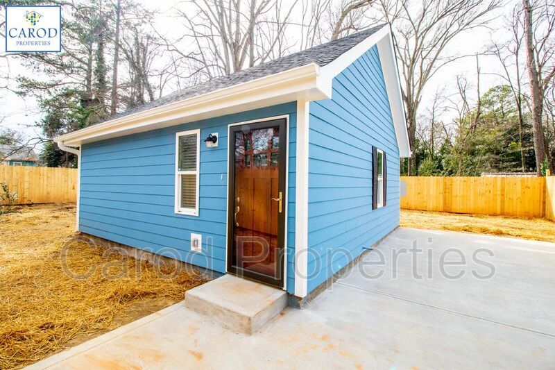 1339 Moretz Ave in Charlotte, NC - Building Photo