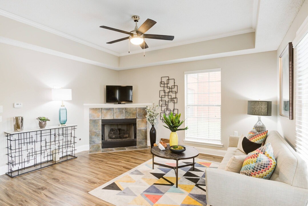 Walnut Hill Apartments in Cordova, TN - Foto de edificio