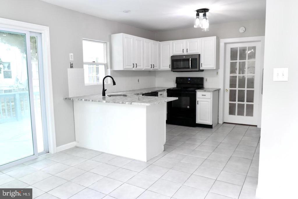 149 S Main St in Elmer, NJ - Building Photo