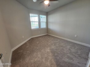 15510 N La Cometa Ave, Unit A2 in Surprise, AZ - Building Photo - Building Photo