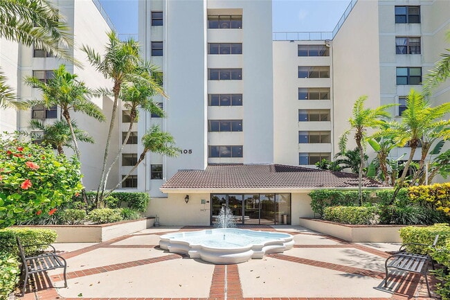 property at 105 Lake Emerald Dr