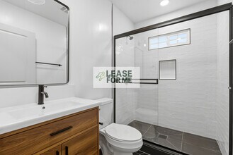 5953 Guthrie Ave in Los Angeles, CA - Foto de edificio - Building Photo