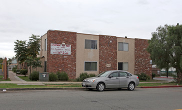 1937 L Ave in National City, CA - Foto de edificio - Building Photo