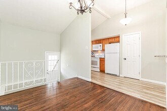 1107 Hickory St in Delanco, NJ - Building Photo - Building Photo