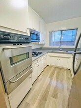 12714 Matteson Ave in Los Angeles, CA - Building Photo - Building Photo