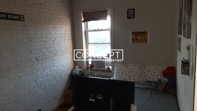 892 Huntington Ave in Boston, MA - Building Photo - Building Photo