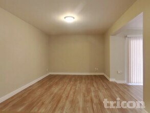 3202 W Wood Dr in Phoenix, AZ - Foto de edificio - Building Photo