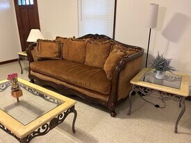 204 N Carol St in Lockport, LA - Building Photo