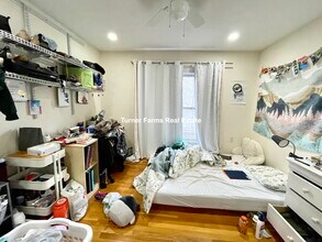 207 Boston Ave, Unit A in Medford, MA - Foto de edificio - Building Photo