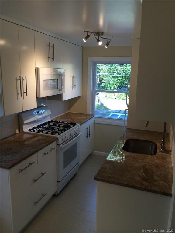 property at 50 Courtland Ave