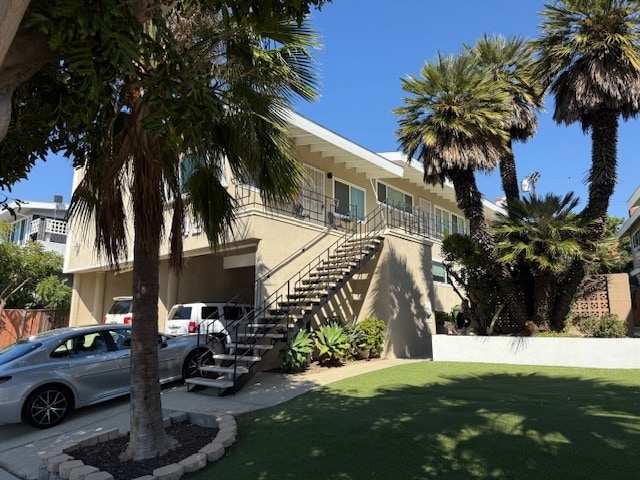 8420 Gulana Ave, Unit Apt #1 in Playa Del Rey, CA - Foto de edificio