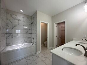 5410 Peony Dr in Bowling Green, KY - Building Photo - Building Photo