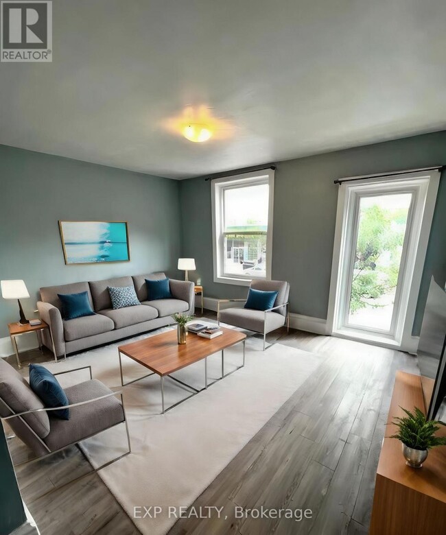 1055 Somerset St W in Ottawa, ON - Building Photo - Building Photo