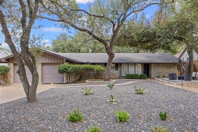 7103 Mesa Dr in Austin, TX - Building Photo - Building Photo