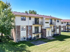 Brookview Terrace in Marshalltown, IA - Building Photo