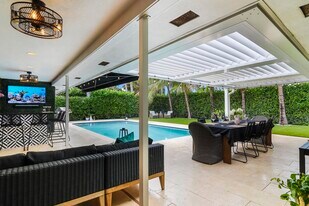 3481 NE 31st Ave in Lighthouse Point, FL - Building Photo