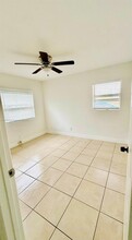 2099 NW 26th Ave in Fort Lauderdale, FL - Building Photo - Building Photo