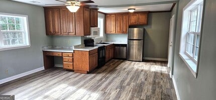 860 Northside Dr E in Statesboro, GA - Building Photo - Building Photo