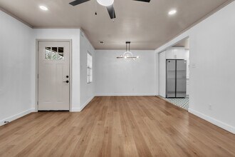 4895 Helene Rd in Memphis, TN - Building Photo - Building Photo