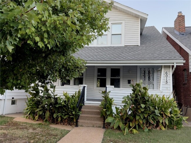 6015 Elizabeth Ave in St. Louis, MO - Building Photo - Building Photo