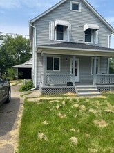 607 E 34th St in Lorain, OH - Building Photo - Building Photo