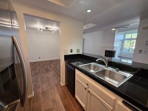 7800 Topanga Canyon Blvd, Unit 303 in Canoga Park, CA - Building Photo - Building Photo