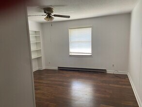 1123 Law Rd, Unit D in Louisville, TN - Building Photo - Building Photo