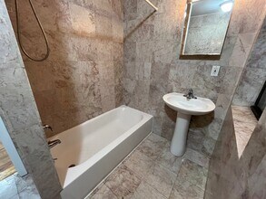 161 Stanton St in New York, NY - Building Photo - Building Photo